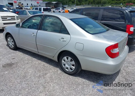 2002 Toyota Camry Le/Se/Xle from USA, damaged, VIN JTDBE32K520113147